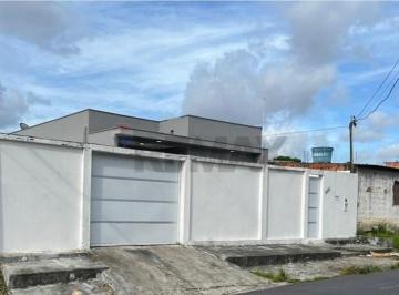 Casa · 198m² · 3 Quartos · 4 Vagas · CASA Á VENDA COM PISCINA - BAIRRO DE FLORES