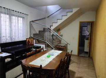 Casa · 210m² · 4 Quartos · 2 Vagas · Sobrado com 4 quartos à venda em Jabaquara - SP