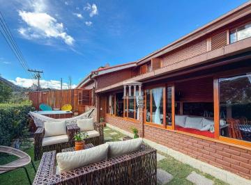 0ba3f240b936634230947f05d2f2272aa2ad200a · Casa com 3 dormitórios à venda, 148 m² por R$ 795.000,00 - Parque do Imbui - Teresópolis/RJ