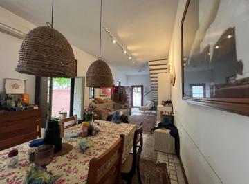 Imagem 1 · Casa para venda em Humaitá, Rio de Janeiro