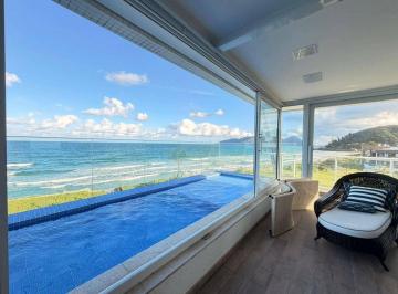 c9ef0e86869ade219c09c704c9f50a715c48f887 · Locação | Apartamento frente mar, mobiliado com piscina e 3 quartos - Morro das Pedras