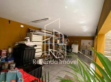 Photo 1 · Casa a venda no bairro Santa Terezinha com 3 dormitórios, 1 suíte e 3 vagas.