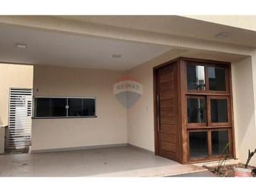 Casa · 124m² · 3 Quartos · 3 Vagas · Casa no Condomínio Fechado Central Park 1