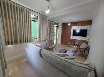 Casa · 205m² · 2 Quartos · 4 Vagas · Casa com 2 quartos à venda, 205 m² por R$ 800.000 - Jardim Vila Galvão - Guarulhos/SP
