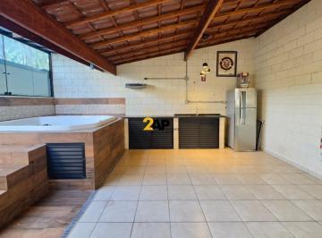 Casa · 158m² · 3 Quartos · 2 Vagas · Casa com Quintal em condomínio à venda em Cotia-SP, 3 quartos, 1 suíte, 3 salas,