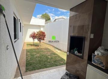 Casa · 150m² · 3 Quartos · 2 Vagas · Casa Moderna com 3 Quartos, Suíte com Closet e Espaço Gourmet no Bairro Lundcea