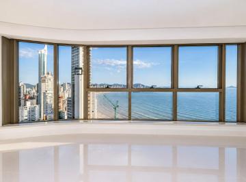 Apartamento · 261m² · 4 Quartos · 3 Vagas · Apartamento no 32º andar no Yachthouse by Pininfarina