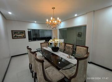 Apartamento · 160m² · 4 Quartos · 4 Vagas · Apartamento para venda em Candeias de 160.00m² com 4 Quartos, 2 Suites e 4 Garagens