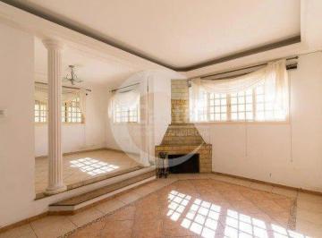 Casa · 300m² · 4 Quartos · 6 Vagas · Sobrado em Vila Bela