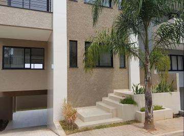 Casa · 315m² · 5 Quartos · 4 Vagas · Casa de Condomínio para venda em Campo Comprido de 314.77m² com 5 Quartos, 4 Suites e 4 Garagens