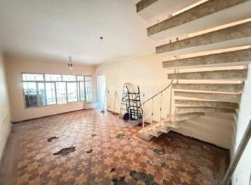 Casa · 132m² · 3 Quartos · 2 Vagas · Sobrado em Vila Santa Clara