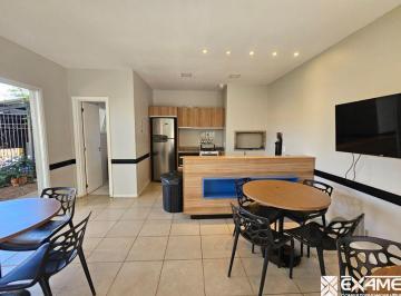 Apartamento de 2 quartos, Porto Alegre · Apartamento 2 dormitórios com vaga e elevador perto da PUC