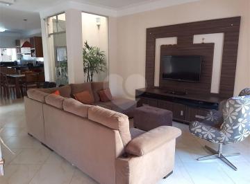 Casa · 170m² · 3 Quartos · 2 Vagas · Casa para venda em Jardim Copacabana de 170.00m² com 3 Quartos, 1 Suite e 2 Garagens