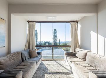 Apartamento · 203m² · 4 Quartos · 2 Vagas · Cobertura com 4 quartos e piscina privativa no Três Figueiras Porto Alegre RS