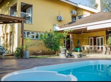 Casa · 361m² · 5 Quartos · 4 Vagas · Casa em Condomínio Jacareí Condomínio Sant`anna 5 suítes 361metros. ANALISA PERMUTA