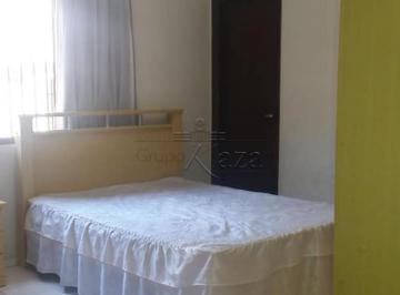 Comercial · 197m² · 2 Quartos · 2 Vagas · Casa Térrea em Jacareí