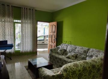 Casa · 175m² · 3 Quartos · 3 Vagas · Oportunidade - Casa - Vila Machado - Jacareí - 3 Dormitórios - 175m².