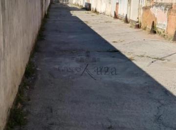 Terreno · 135m² · Oportunidade - Terreno Comercial - Centro - 135m².