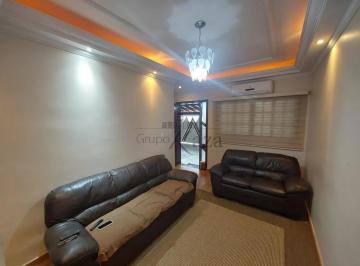 Casa · 117m² · 3 Quartos · 3 Vagas · Oportunidade - Casa Térrea - Jardim Altos de Santana II - 3 Dormitórios - 187,50m².