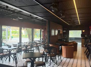 Comercial · 198m² · Oportunidade - Fundo de Comércio - Vila Adyana - 198m².
