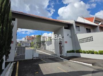 Casa de 4 quartos, Curitiba · Sobrado triplex de 148 m² com 4 quartos, sendo 2 suítes à venda em Boqueirão