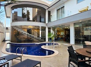 Casa · 565m² · Casa à venda - em Uberlândia