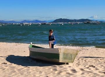 Apartamento · 66m² · 2 Quartos · 1 Vaga · Apartamento na Praia da Cachoeira do Bom Jesus – Florianópolis SC - 10 minutos da praia Brava