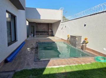 Casa de 3 quartos, Suzano · Casa de 243 m² com 3 quartos à venda em Parque Suzano