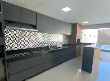 Casa de 3 quartos, Mogi das Cruzes · Casa de 260 m² com 3 quartos à venda em Mogi Moderno