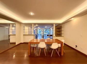 Apartamento · 297m² · 4 Quartos · 3 Vagas · VENDA - 04 quartos sendo 03 suítes + dependência de empregada completa - Lazer completo - Praia da