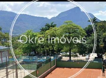 Apartamento · 19m² · OPORTUNIDADE KITINET NO LEBLON CRUZADA