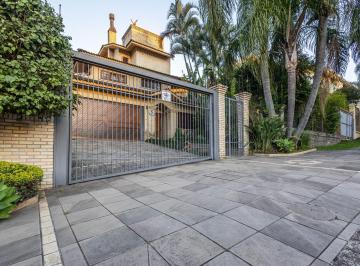 Casa · 374m² · 3 Quartos · 2 Vagas · Casa com 374 m² | 3 suítes | Piscina | Ao lado do Jardim Europa