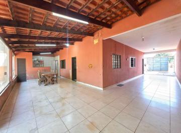 Casa · 200m² · 3 Quartos · 5 Vagas · CASA EM ITAPUÃ APARECIDA DE GOIÂNIA LOTE GRANDE QUINTAL 3 QUARTOS SUÍTE NA LAJE ACEITA FINANCIAMENTO