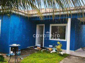 2c8bc9825eef14bc39d003b13930e0895ea7fb4e · Casa com 3 dormitórios para alugar, 86 m² por R$ 2.382,00/mês - São José do Imbassaí - Maricá/RJ