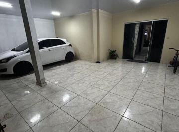 Casa · 175m² · 4 Quartos · 2 Vagas · Casa Ampla no Bairro Guanabara com 175 m², Sacada e Quintal – Aceita Financiamento