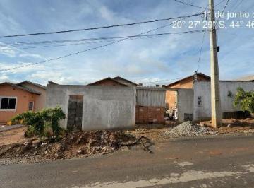Imagem 1 · Casa para venda em Centro, Cláudio