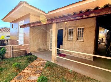 Imagem 1 · Casa para venda em Village São Luiz, Poços de Caldas