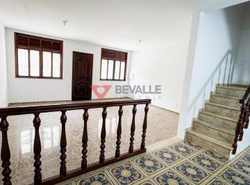 Imagem 1 · Casa para venda em Humaitá, Rio de Janeiro
