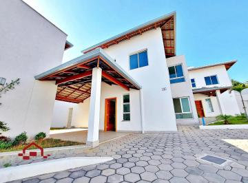 Imagem 1 · Casa para venda em Centro, Contagem