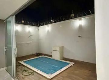 Casa de 3 quartos, Santana de Parnaíba · Casa de 210 m² com 3 quartos à venda no Jardim São Luís