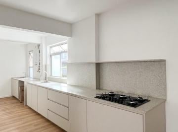 Cozinha · Apartamento Impecável Próximo à Beiramar