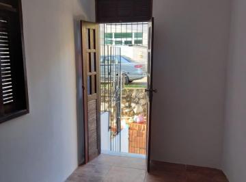Casa de 3 quartos, Salvador · VENDE - SE UMA CASA ÓTIMA (BARATA MOTIVO MUDANÇA ESTADO URGÊNCIA)