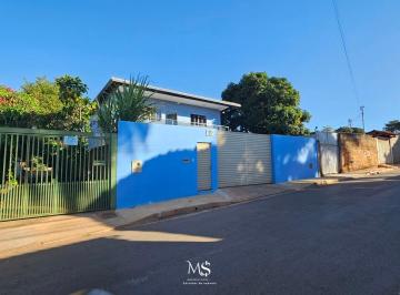 Casa de 4 quartos, Vicente Pires · Casa lote 400m2-4 suites-col.agr. Samambaia