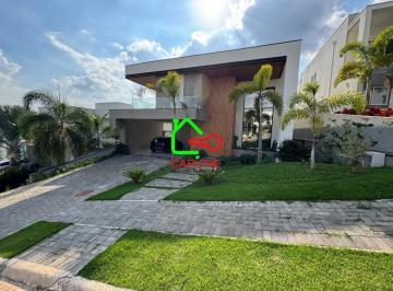 Casa · 430m² · 4 Quartos · 4 Vagas · Casa de Condomínio para venda em Bosque de 430.00m² com 4 Quartos, 4 Suites e 4 Garagens
