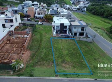Terreno · 360m² · Terreno en Condomínio para venda em Jardim Samambaia de 360.00m²