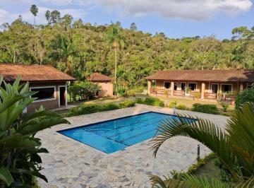 Rural de 6 quartos, Itapecerica da Serra · EXCELENTE CHÁCARA DE 15 MIL METROS COM LAGO/PISCINA E RENDA