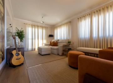 Apartamento · 190m² · 3 Quartos · 3 Vagas · Apartamento para venda em Centro com 3 quartos, sendo 1 suíte, 190m²