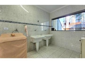 Casa · 540m² · 5 Quartos · 10 Vagas · Sobrado para venda em Jardim com 5 quartos, sendo 4 suítes, 540m²