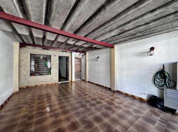 Casa · 156m² · 2 Quartos · 2 Vagas · Sobrado para venda em Socorro com 2 quartos, 156m²