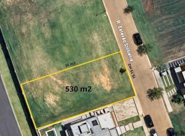 Casa · 1 Quarto · Lote em condomínio para venda em Loteamento Parque dos Alecrins, 530m²